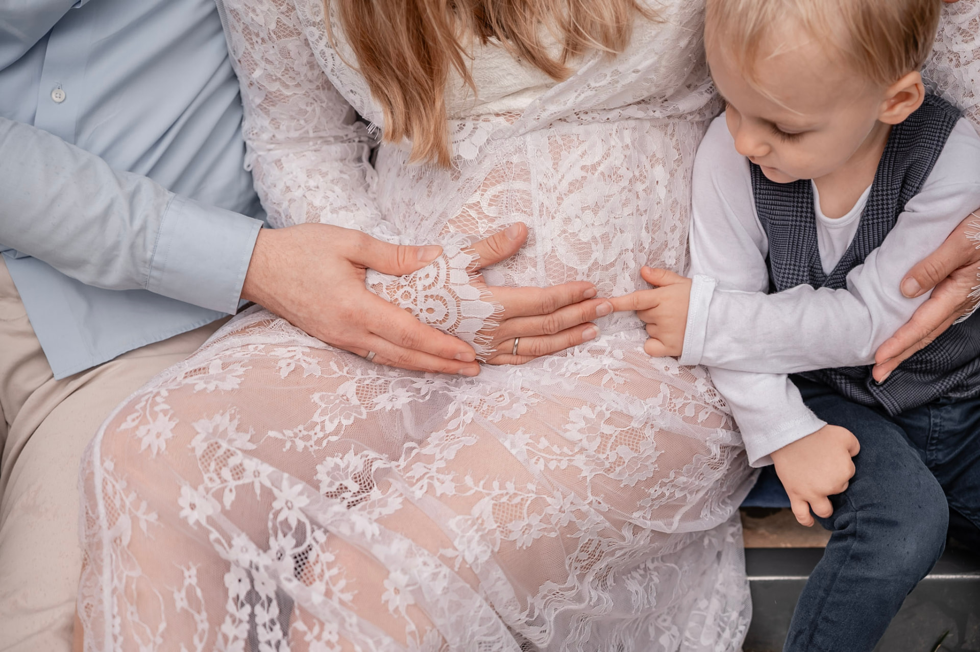 Babybauch – Schwangere mit Kind